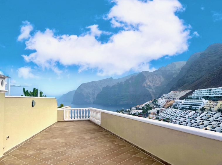 West Islands Properties