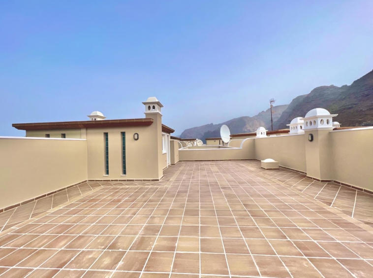 West Islands Properties